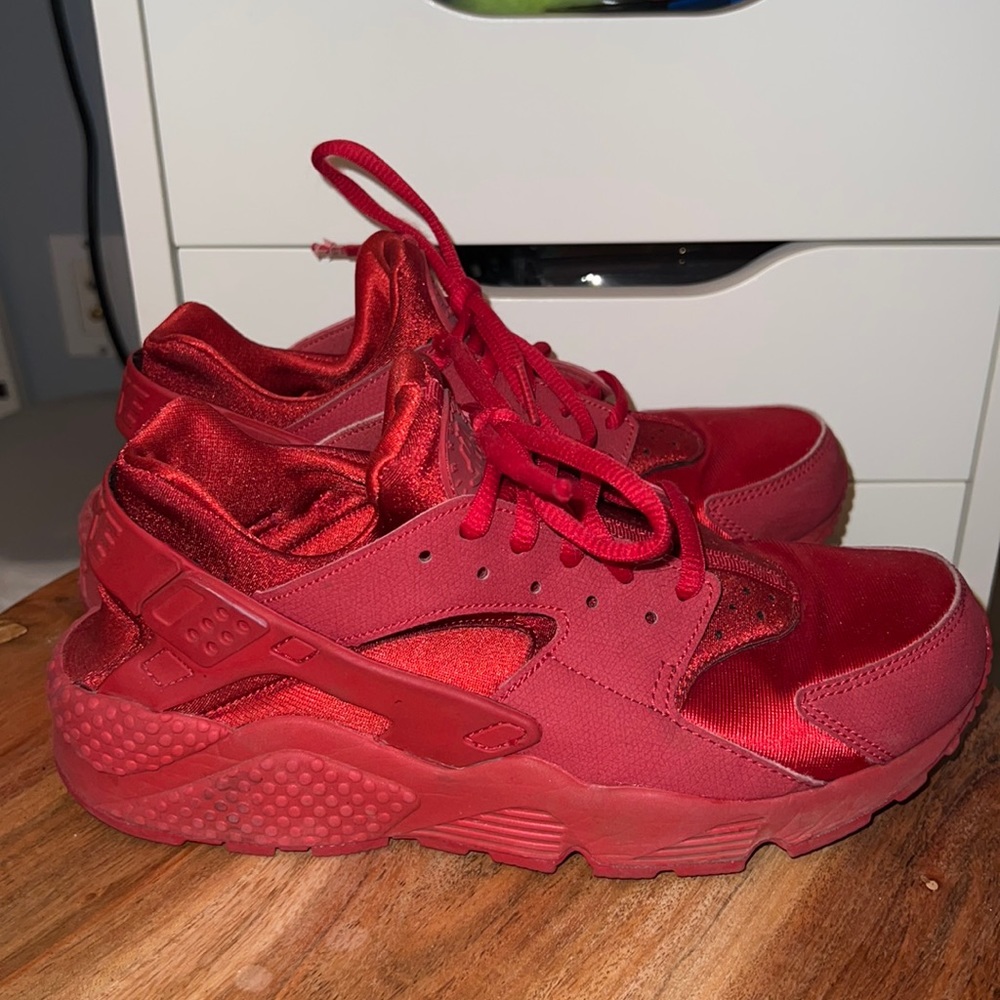 Nike Red Huaraches